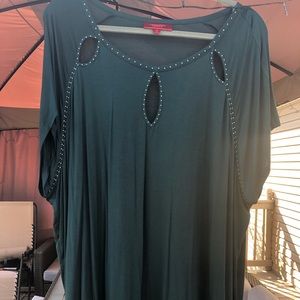 Jennifer Lopez emerald green top